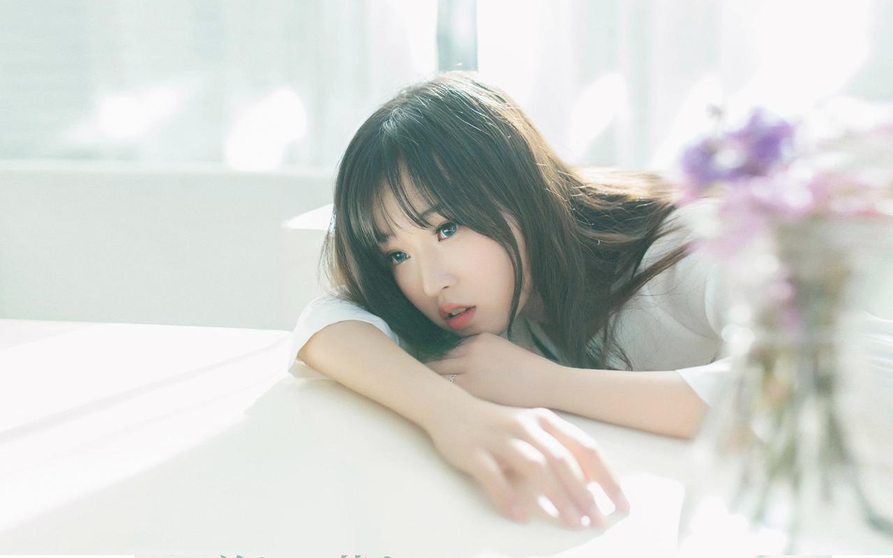 北方持续高温 三亚“清凉一夏”受亲子游欢迎